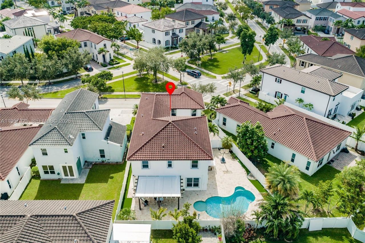 17063 SW 91st St, Miami, FL 33196 Photo