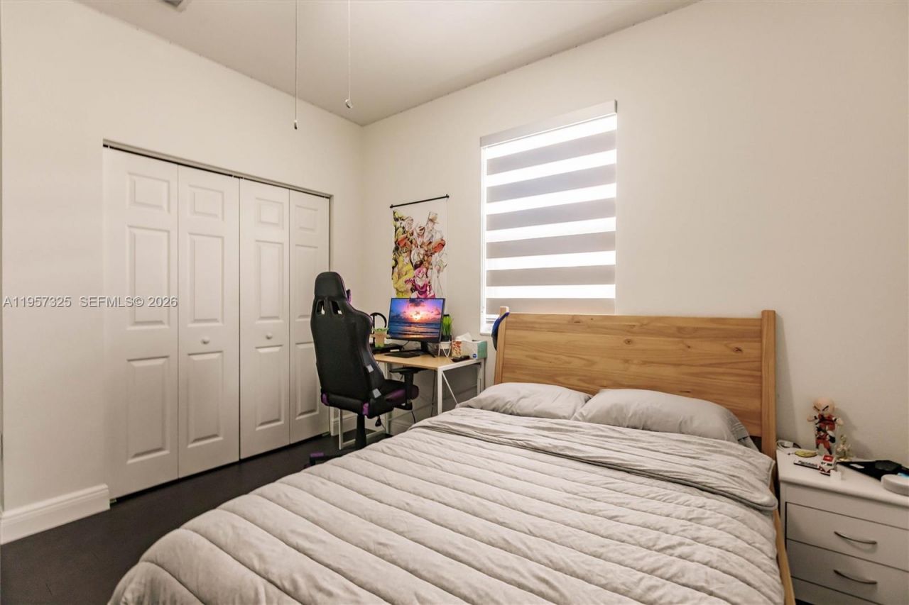 17063 SW 91st St, Miami, FL 33196 Photo