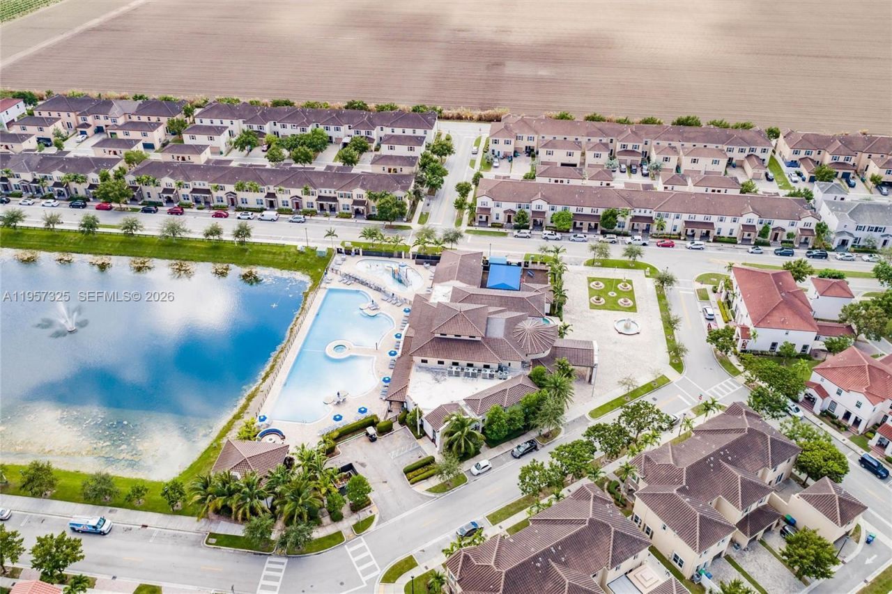 17063 SW 91st St, Miami, FL 33196 Photo