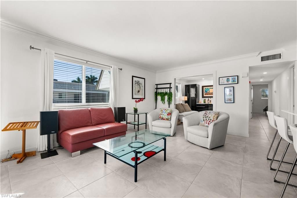 766 Central Ave, Unit 301, Naples, FL 34102 Photo