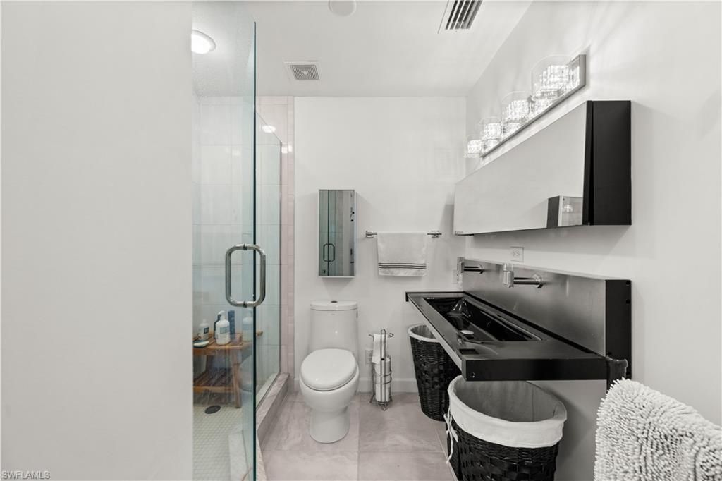 766 Central Ave, Unit 301, Naples, FL 34102 Photo