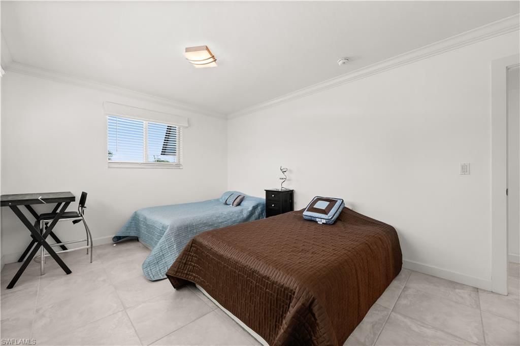 766 Central Ave, Unit 301, Naples, FL 34102 Photo