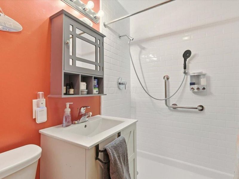 80 Essex Circle, Mansfield, OH 44904 Photo 14