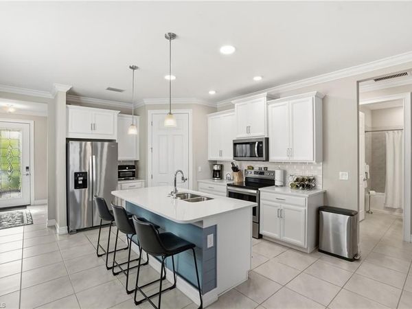 28378 Captiva Shell LOOP, BONITA SPRINGS, FL 34135