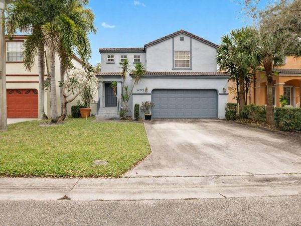11772 NW 1st St, Coral Springs, FL 33071