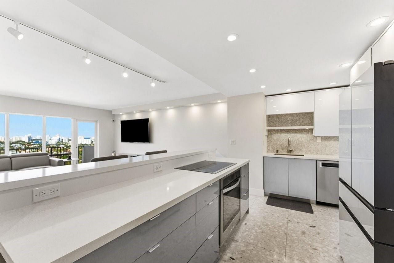 340 Sunset, Unit 1808, Fort Lauderdale, FL 33301 Photo