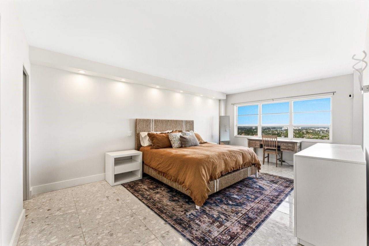 340 Sunset, Unit 1808, Fort Lauderdale, FL 33301 Photo
