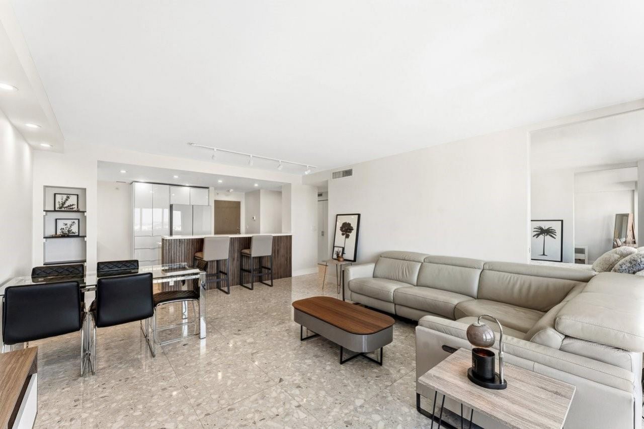 340 Sunset, Unit 1808, Fort Lauderdale, FL 33301 Photo