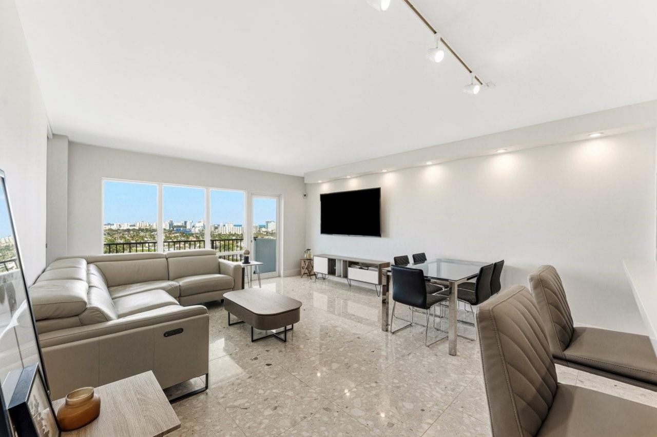 340 Sunset, Unit 1808, Fort Lauderdale, FL 33301 Photo