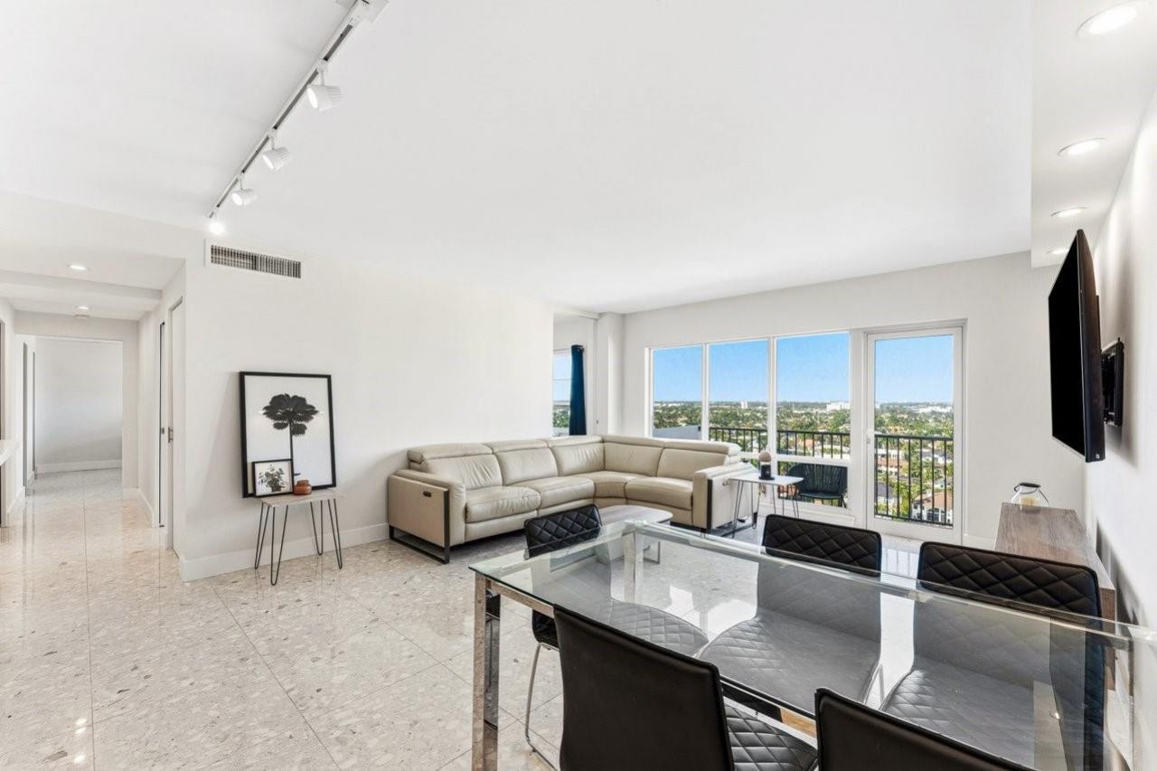 340 Sunset, Unit 1808, Fort Lauderdale, FL 33301 Photo
