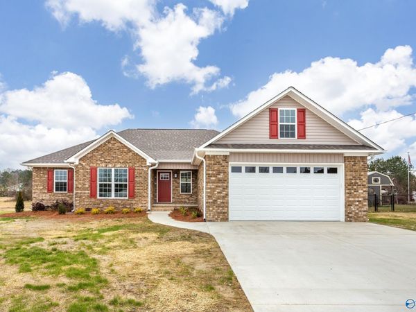 88 Harper Lane, Hokes Bluff, AL 35903
