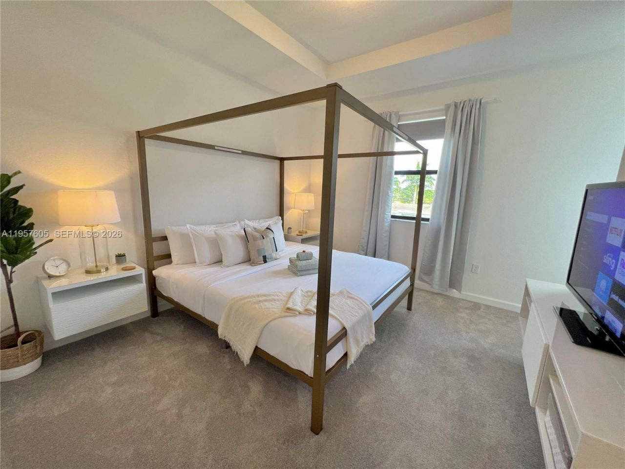 20433 NW 4th Ct, Miami Gardens, FL 33169 Photo