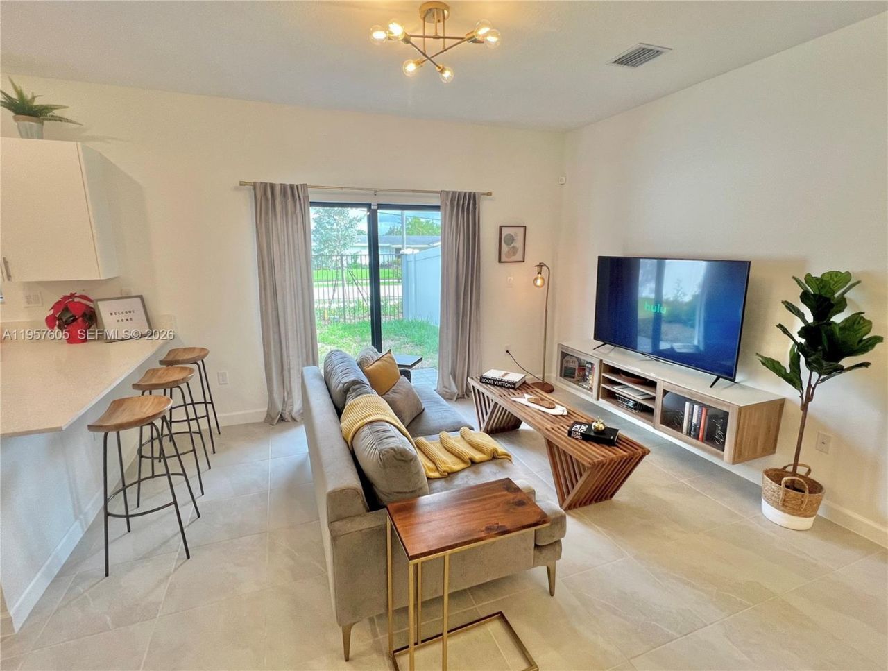 20433 NW 4th Ct, Miami Gardens, FL 33169 Photo