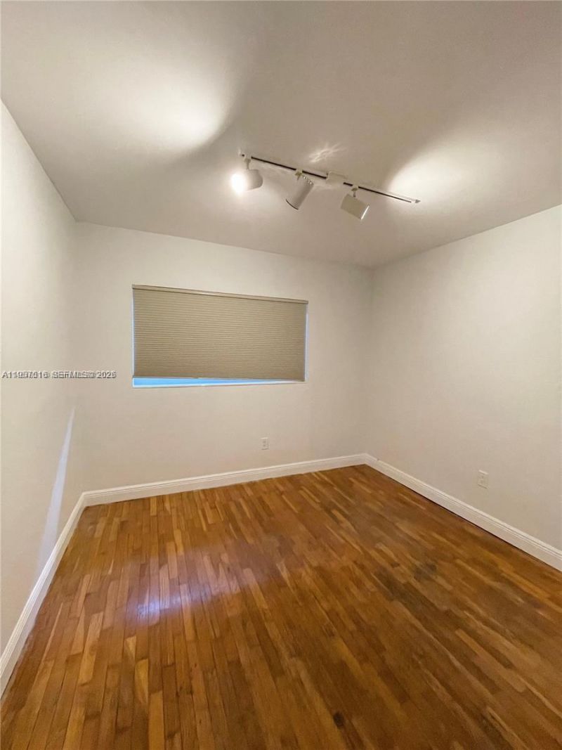 7312 Gary Ave, Unit 7312, Miami Beach, FL 33141 Photo