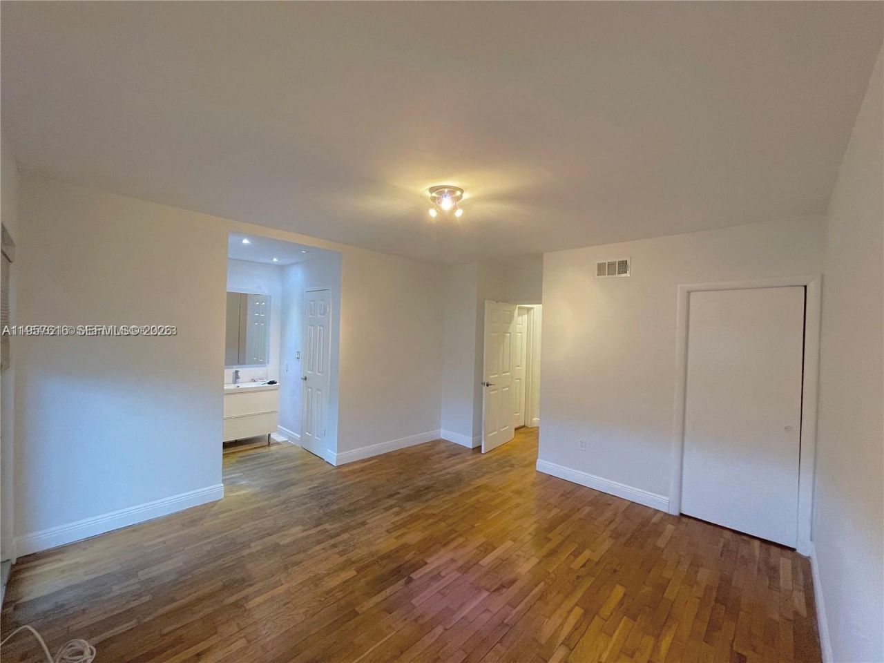 7312 Gary Ave, Unit 7312, Miami Beach, FL 33141 Photo