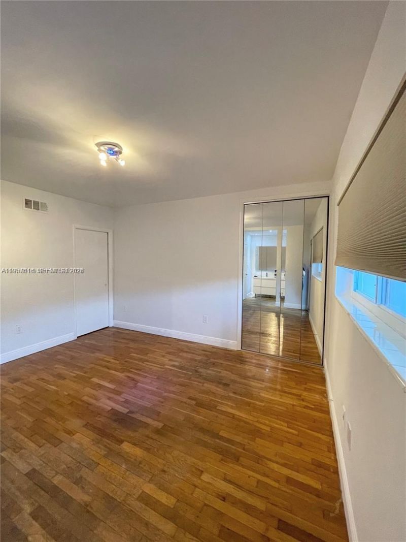 7312 Gary Ave, Unit 7312, Miami Beach, FL 33141 Photo