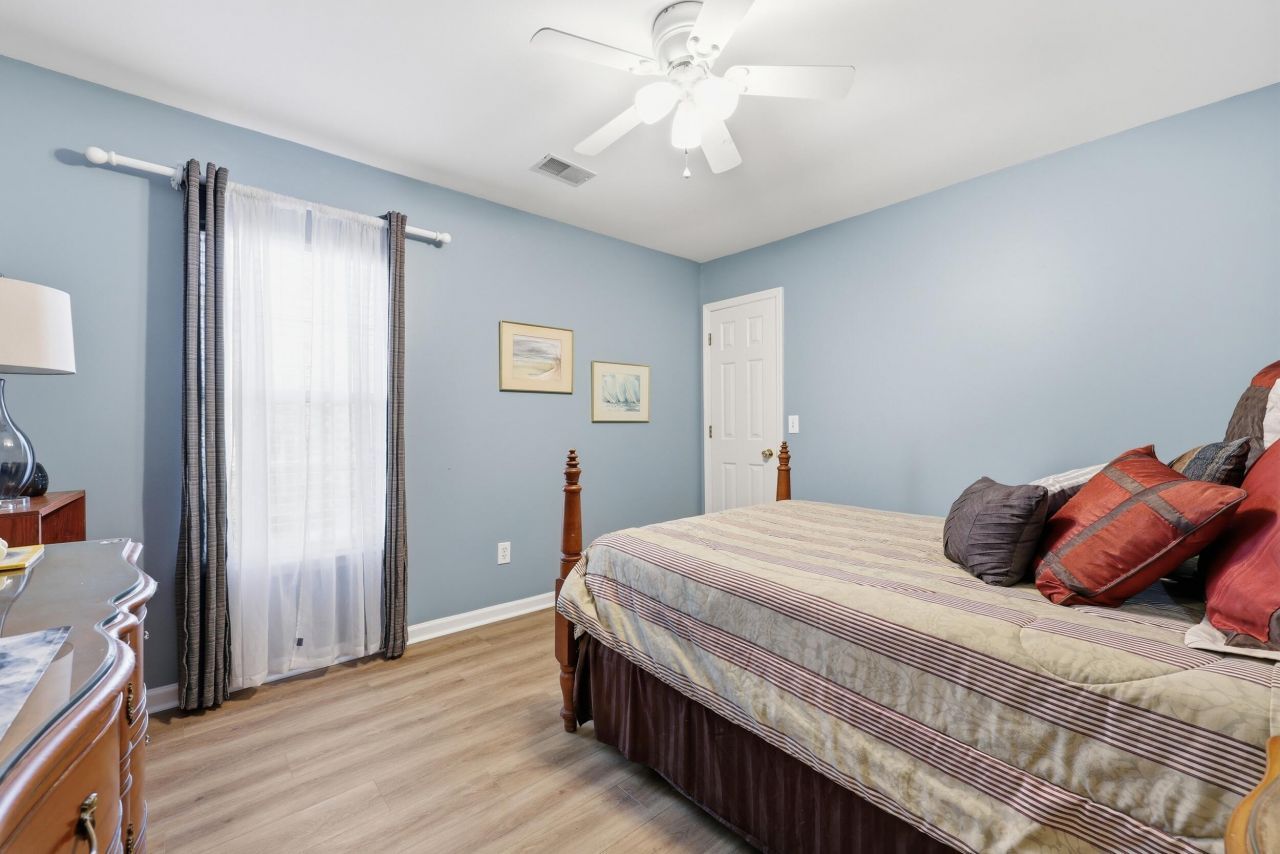 3307 Heathland Way Photo 21