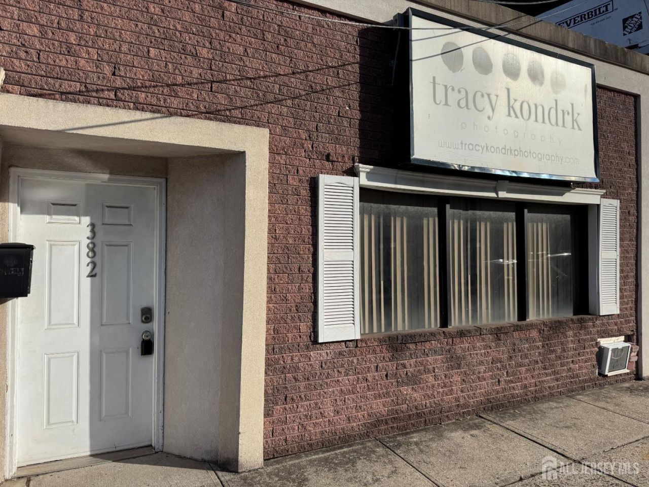 382 School Street, Woodbridge, NJ 07095 Main Photo