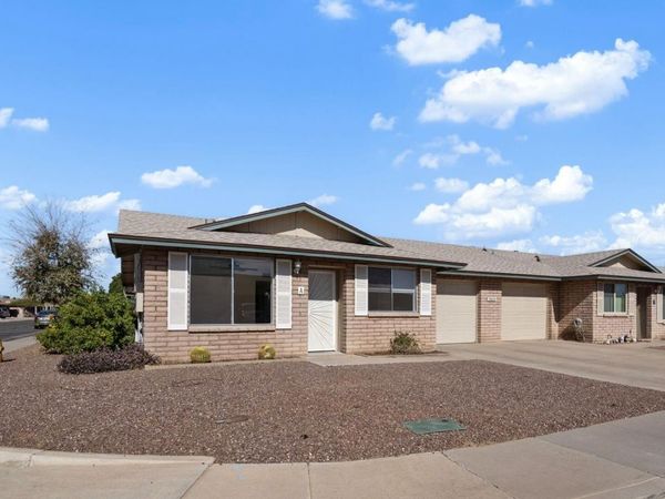 9682 W IRONWOOD Drive, Unit A, Peoria, AZ 85345
