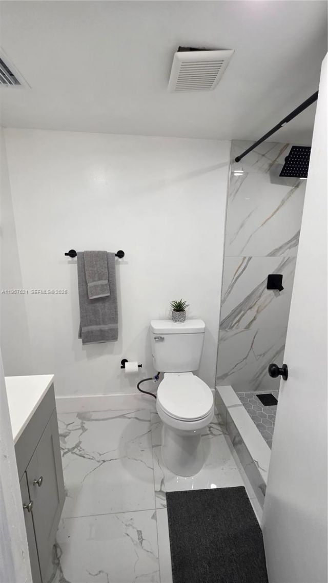 7085 W Sunrise Blvd, Unit 7085, Plantation, FL 33313 Photo