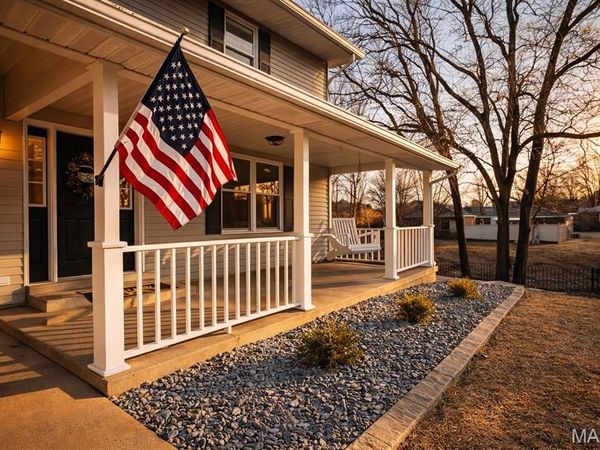 310 Fairview Lane, Desloge, MO 63601