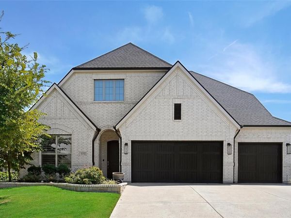 1132 Thornhill Way, Roanoke, TX 76262