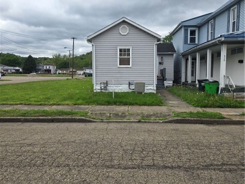 318 Bank Street, Dennison, OH 44621 Photo 1