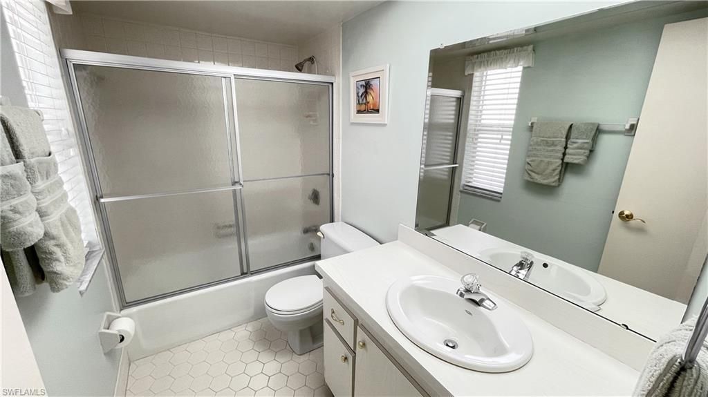801 Teryl Rd, Unit 4, Naples, FL 34112 Photo