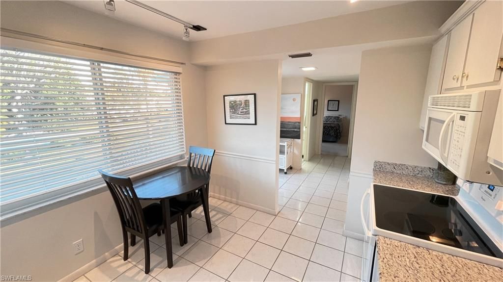801 Teryl Rd, Unit 4, Naples, FL 34112 Photo