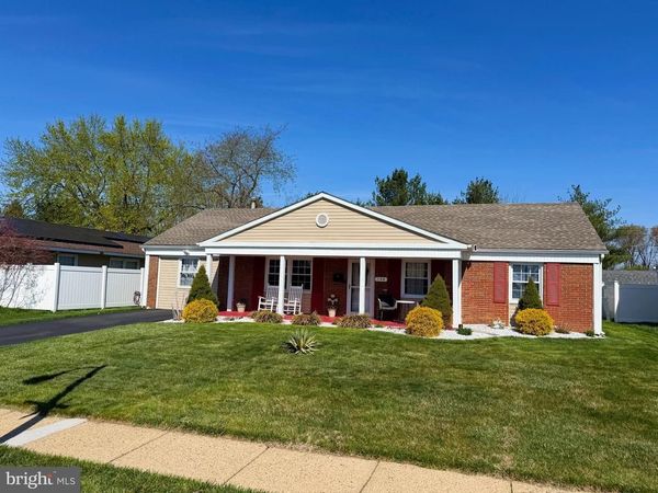 146 GLENVIEW LANE, WILLINGBORO, NJ 08046