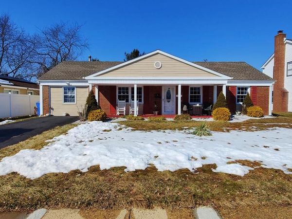 146 GLENVIEW LANE, WILLINGBORO, NJ 08046