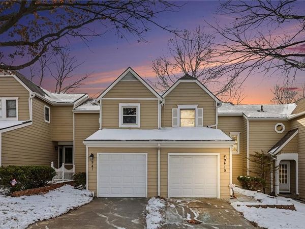 9419 W 119th Terrace, Overland Park, KS 66213