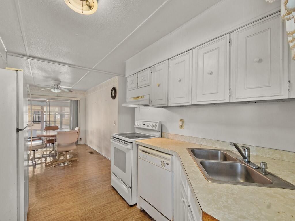 14 Golf Drive, Port Saint Lucie, FL 34952 Photo