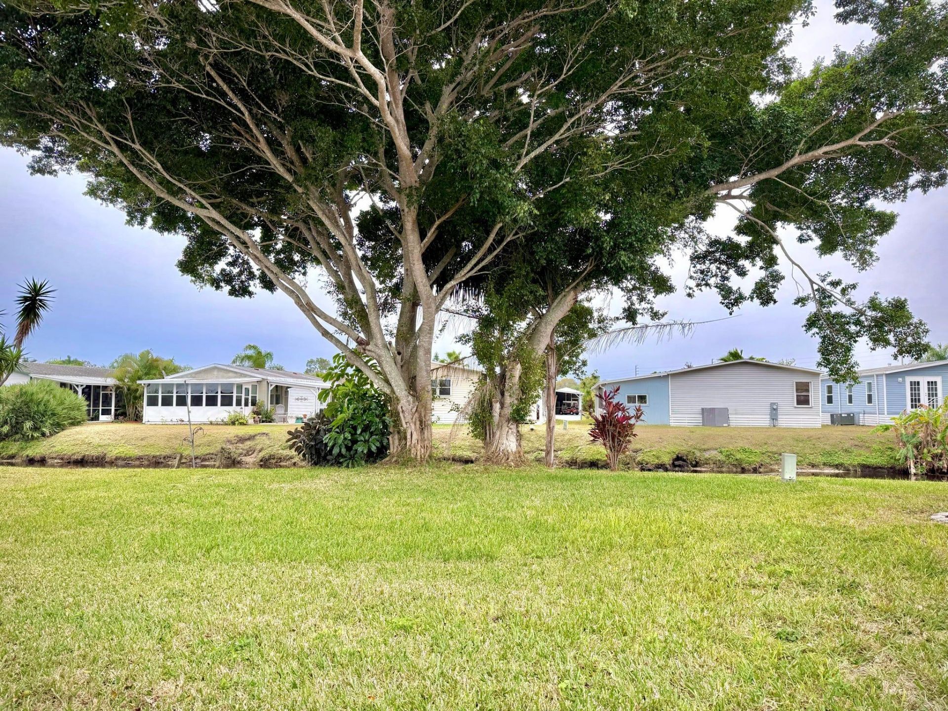 14 Golf Drive, Port Saint Lucie, FL 34952 Photo