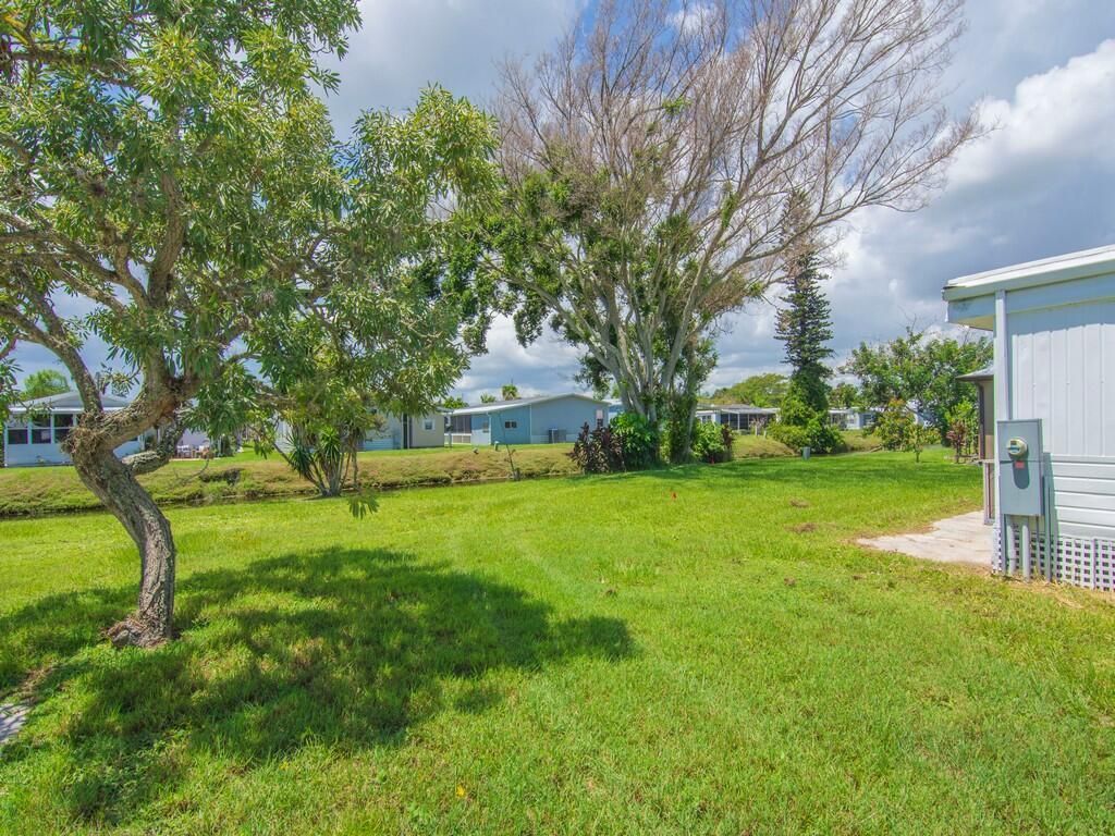14 Golf Drive, Port Saint Lucie, FL 34952 Photo
