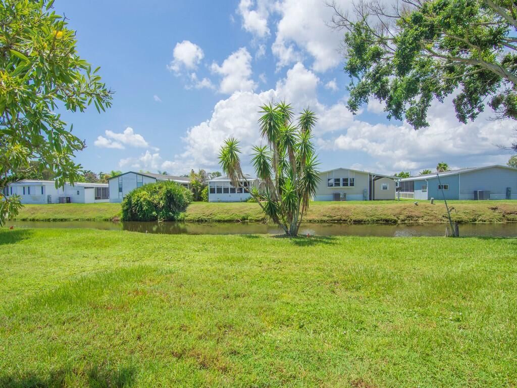 14 Golf Drive, Port Saint Lucie, FL 34952 Photo
