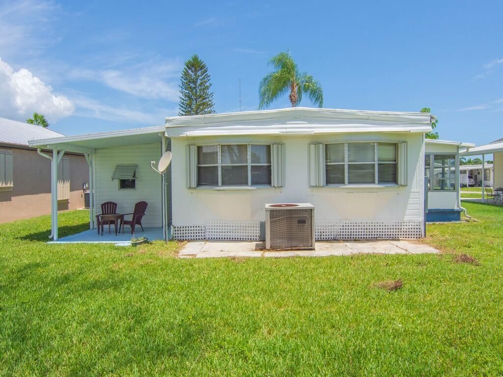 14 Golf Drive, Port Saint Lucie, FL 34952 Photo
