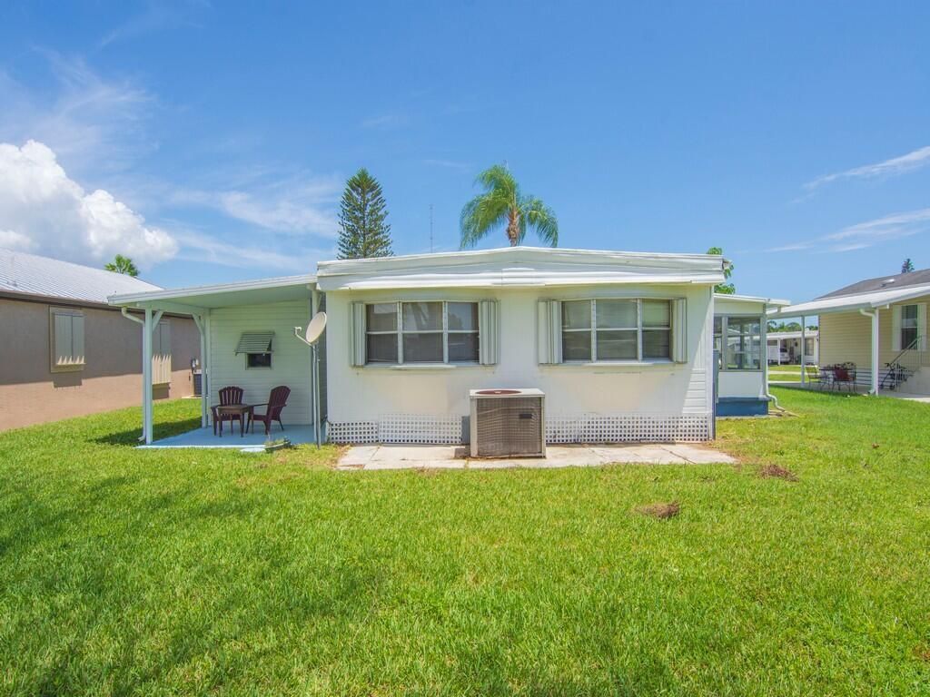 14 Golf Drive, Port Saint Lucie, FL 34952 Photo