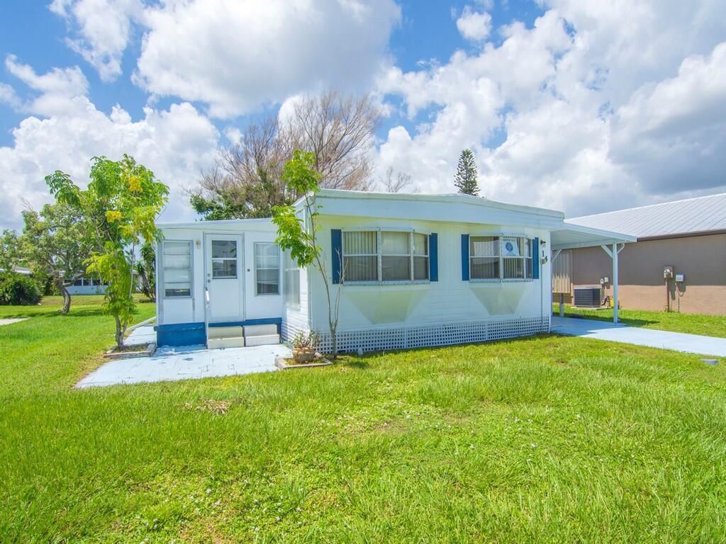 14 Golf Drive, Port Saint Lucie, FL 34952 Photo