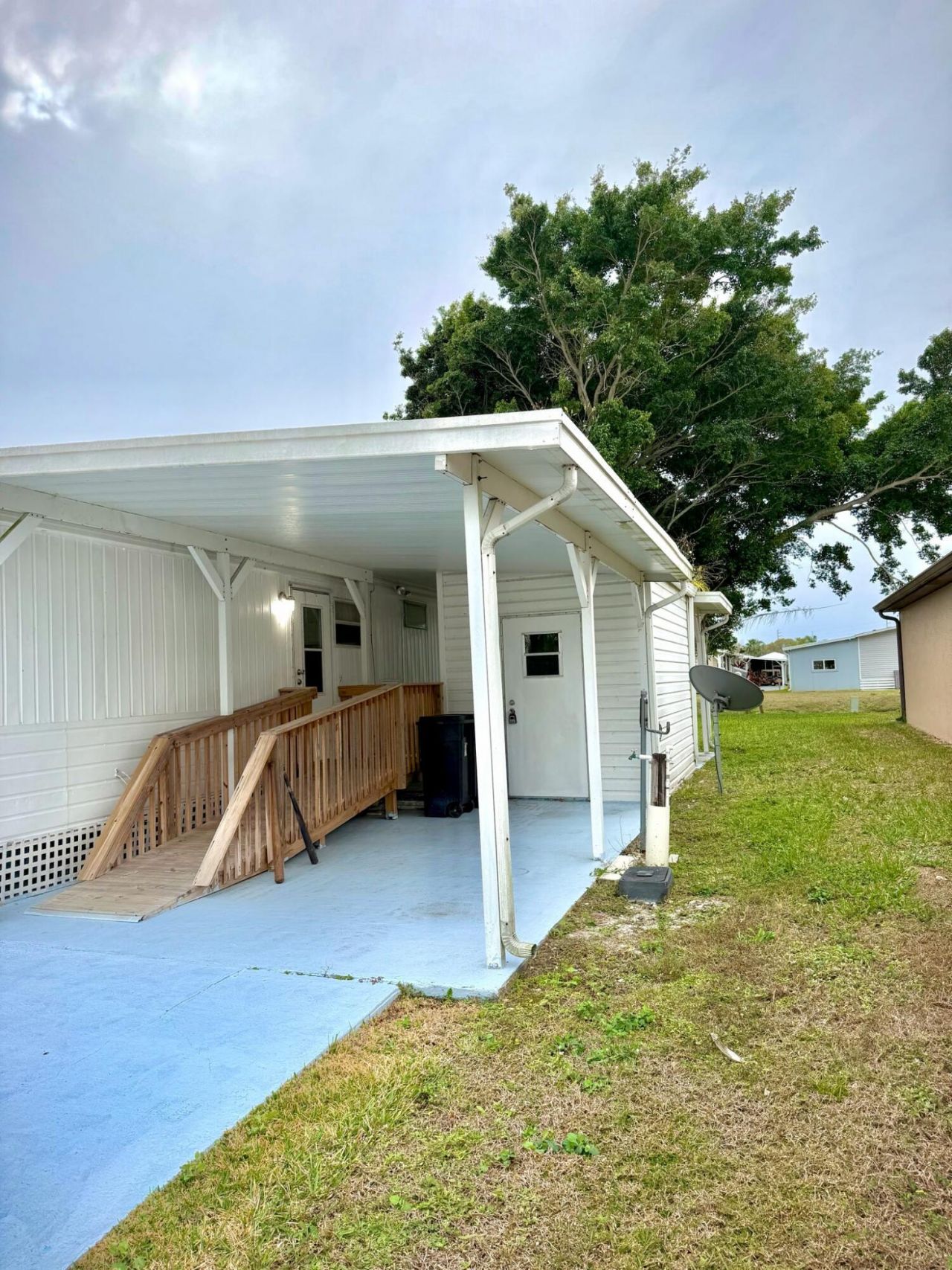14 Golf Drive, Port Saint Lucie, FL 34952 Photo
