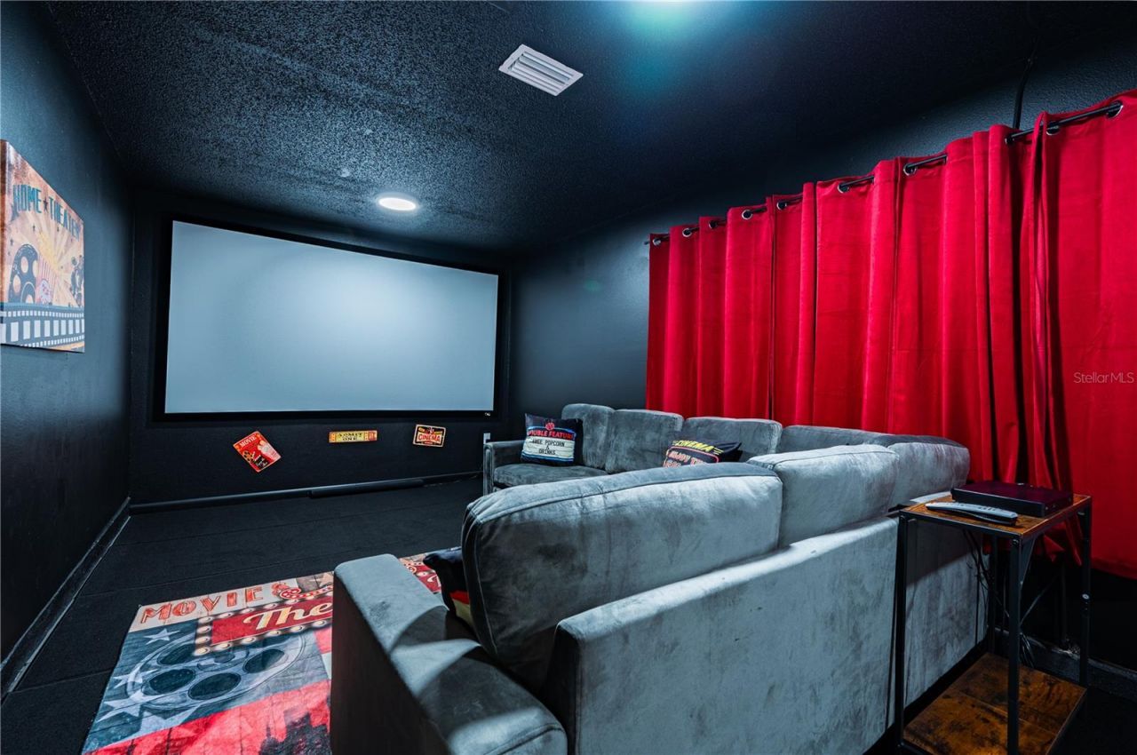 6504 39th Avenue W, Bradenton, FL 34209 Photo