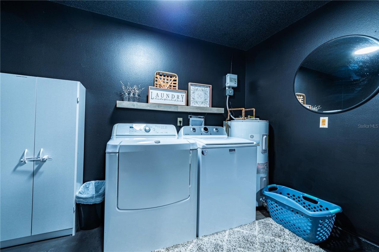 6504 39th Avenue W, Bradenton, FL 34209 Photo