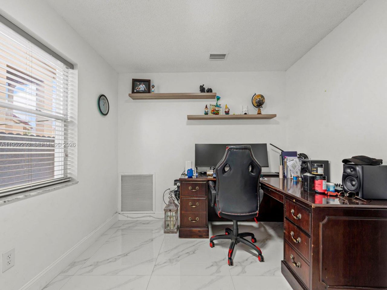 15626 SW 100th Ter, Miami, FL 33196 Photo