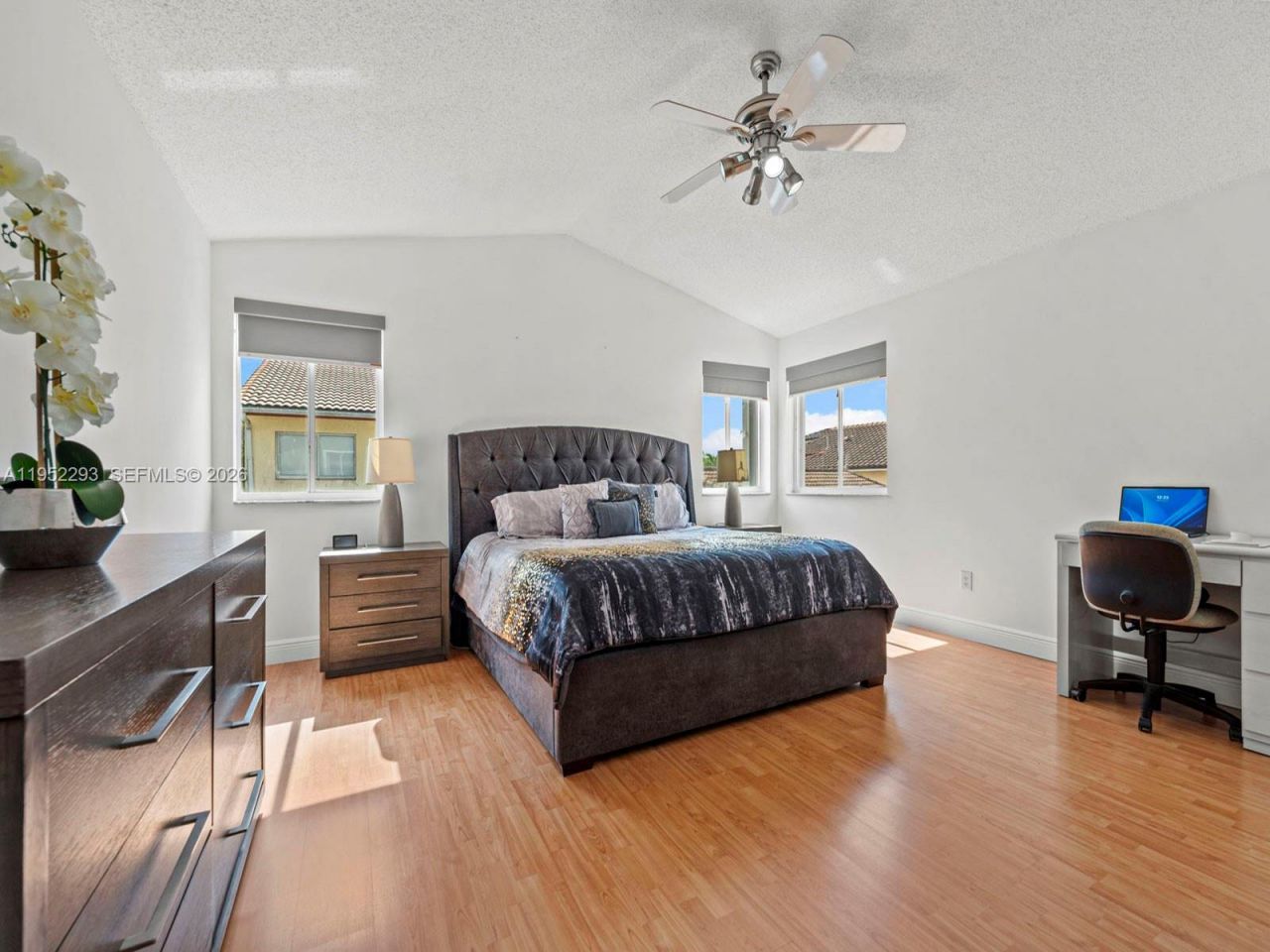 15626 SW 100th Ter , Miami, FL 33196 Photo