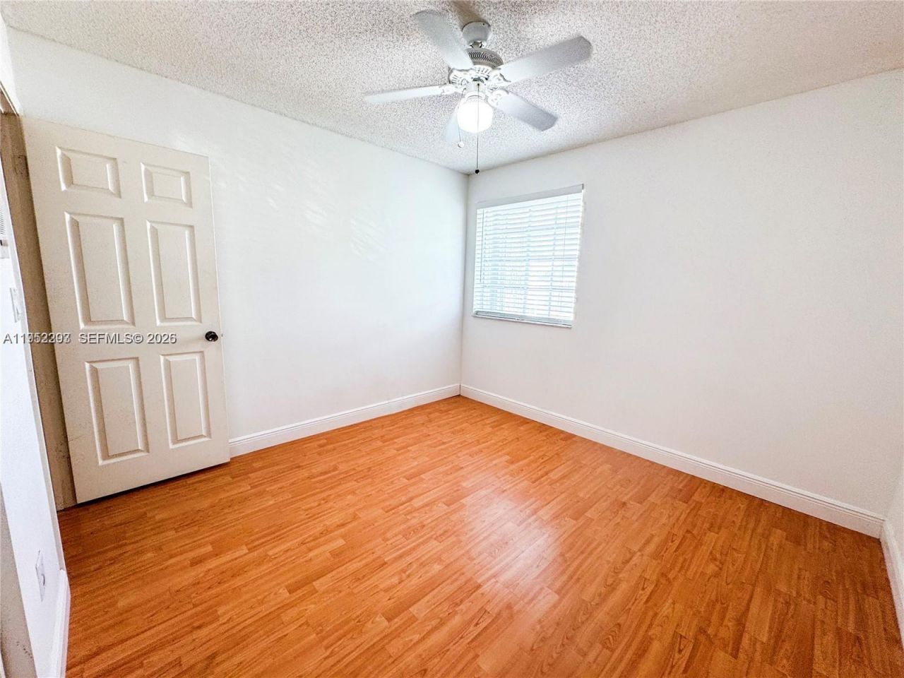 15626 SW 100th Ter , Miami, FL 33196 Photo