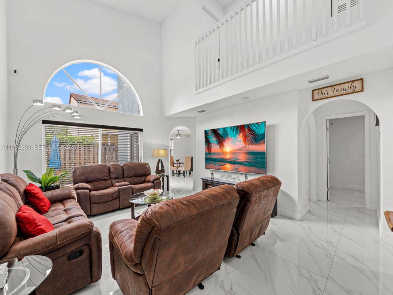 15626 SW 100th Ter , Miami, FL 33196 Photo