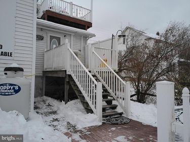 720 E MAIN STREET, Unit 2, HEGINS, PA 17938