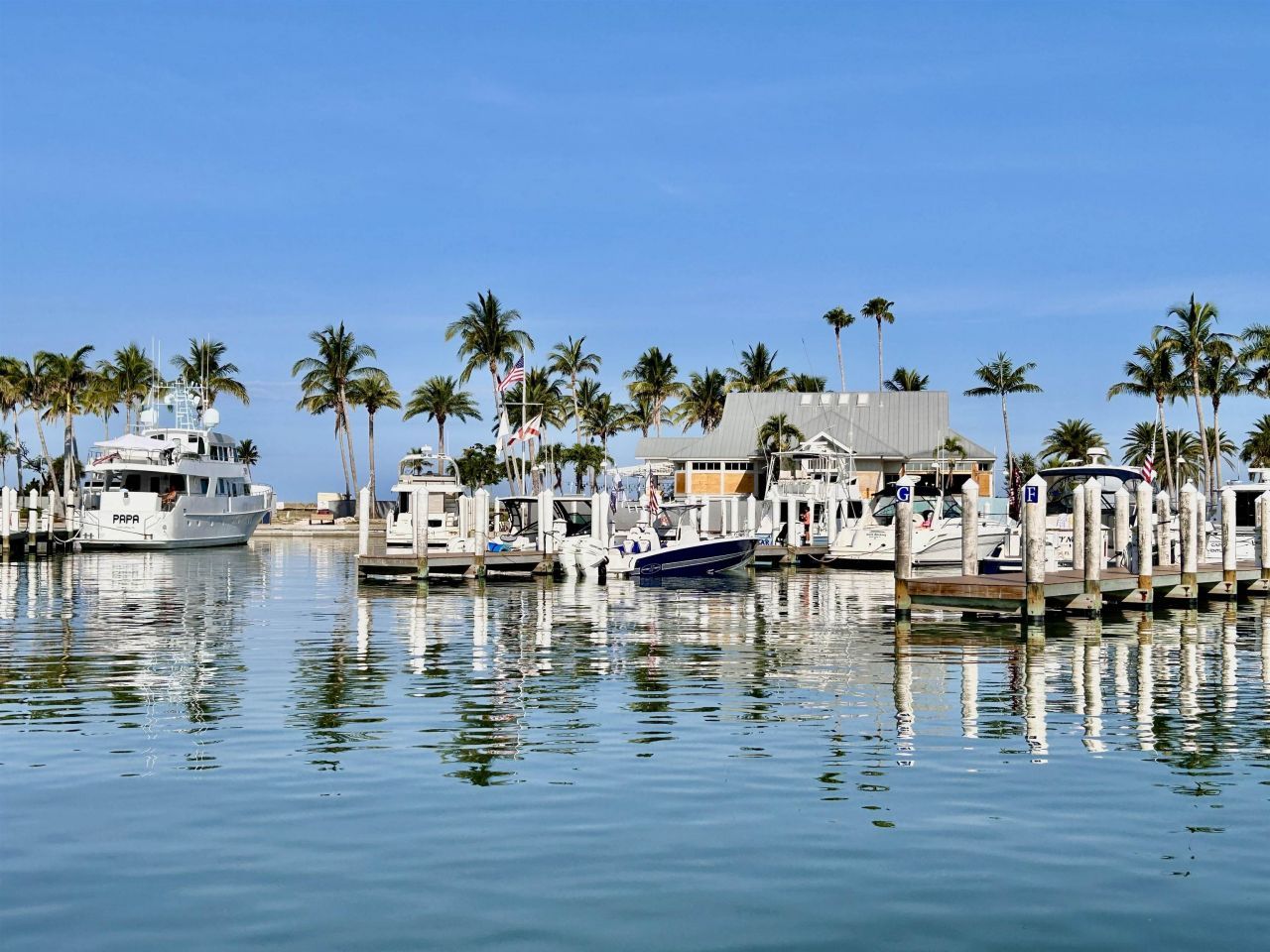 2122 Gulf Beach Villas, Unit 2122, Captiva, FL 33924 Photo