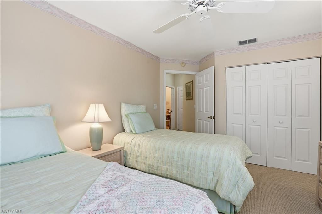 7680 Oleander Gate Dr, Unit J202, Naples, FL 34109 Photo