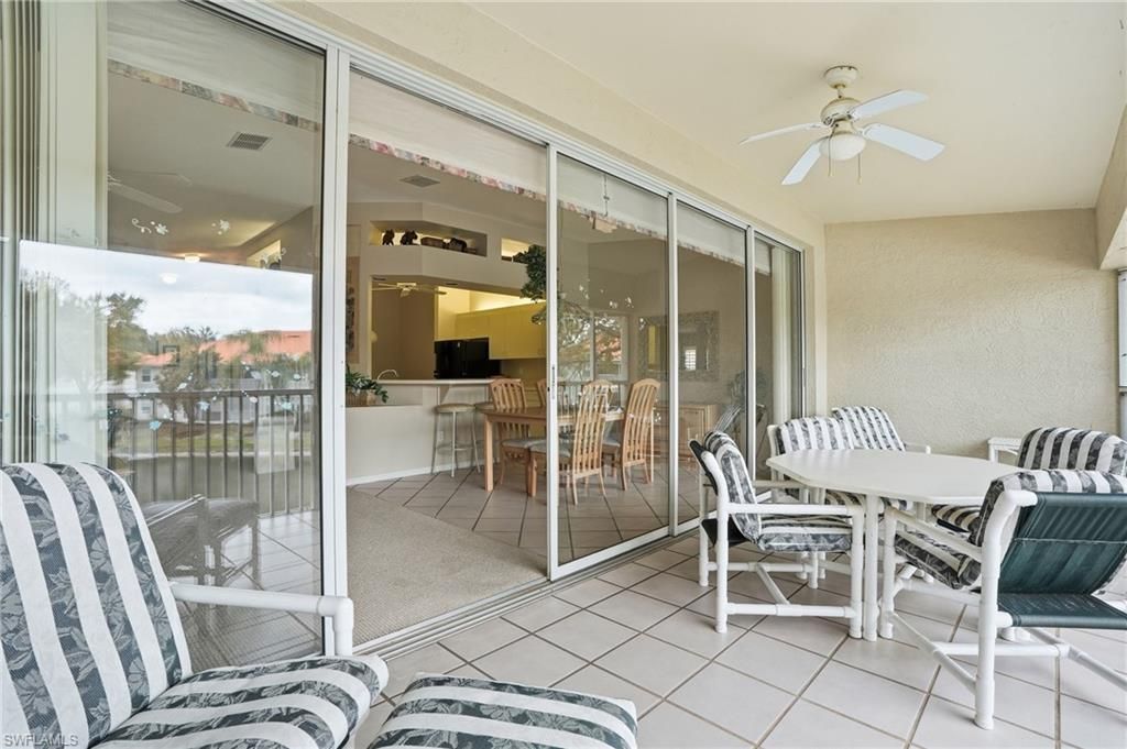7680 Oleander Gate Dr, Unit J202, Naples, FL 34109 Photo